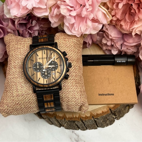 Luxury Zebra and Ebony Wood Chronograph Military Quartz Watch - Picture 14 of 16